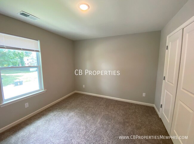 Foto del edificio - 903 Orphanage Ave