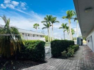 Foto del edificio - 2040 NW 89th Ave
