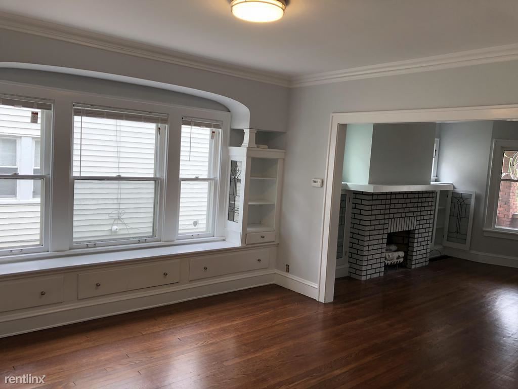Foto del edificio - 2526 E 126th St