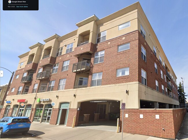 Building Photo - 1619 N Farwell Ave