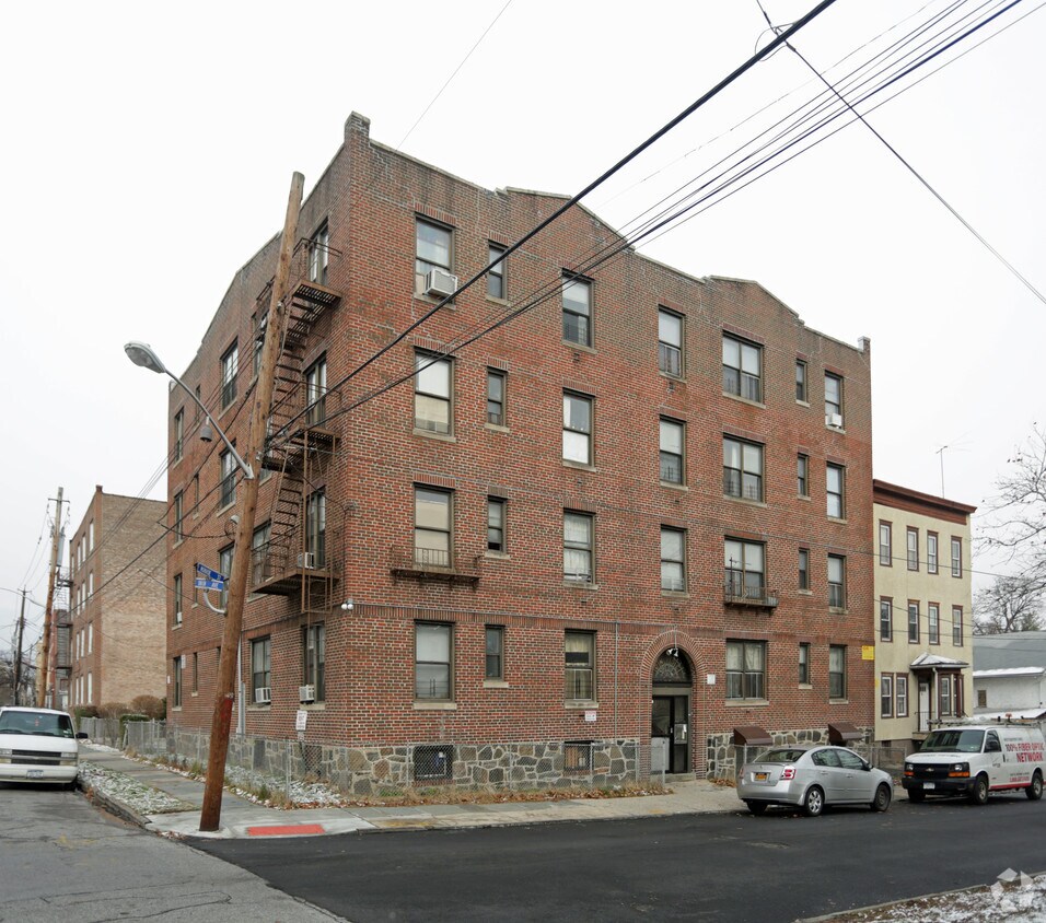 Monroe Arms Apartments Mount Vernon