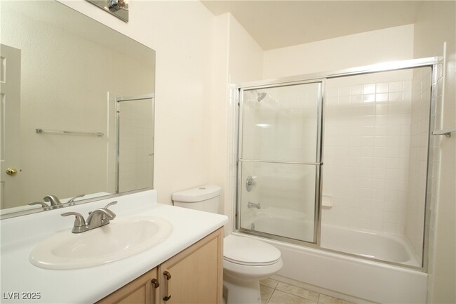 Foto del edificio - 9640 Gunbelt Dr