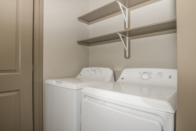 Foto del edificio - One Town Park