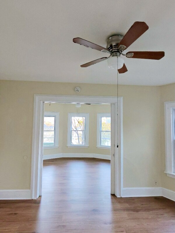 Foto del edificio - 142 Hillside Ave