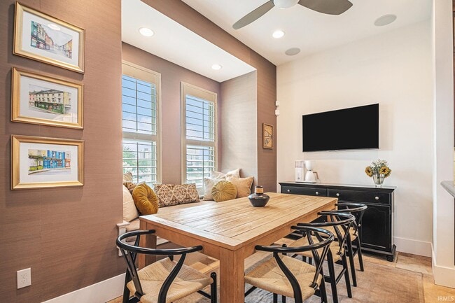 Foto del edificio - 112 S Niles Ave