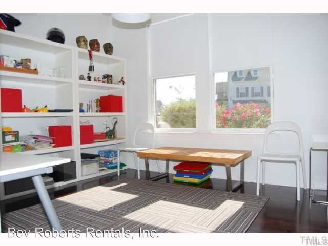 Foto del edificio - 3138 Rapid Falls Rd