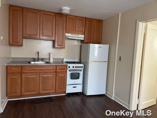 Building Photo - 46-66-66 Hollis Ct Blvd