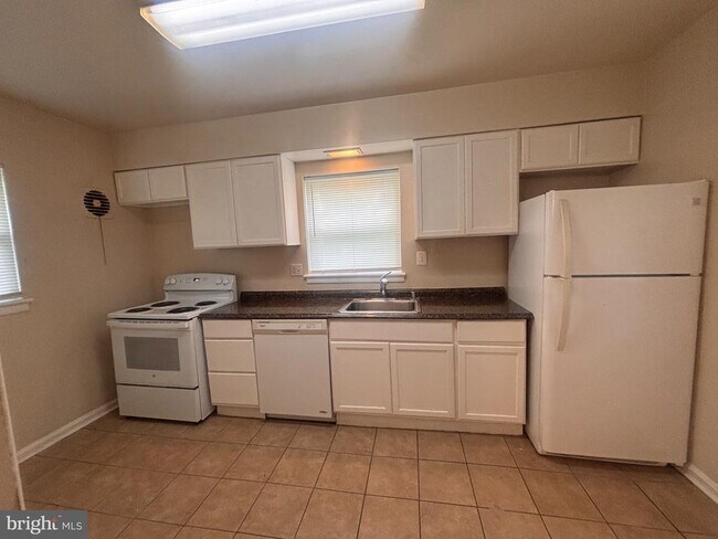 Foto del edificio - 11203 Dodson Ln