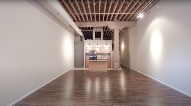 Building Photo - 1400 N Wells St