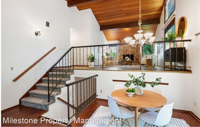 Building Photo - 4 br, 3 bath House - 310 NW 87th Ave