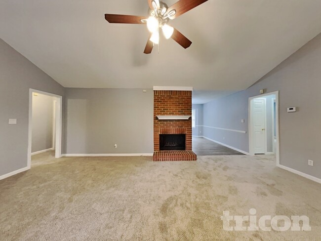 Building Photo - 184 Bradford Pl