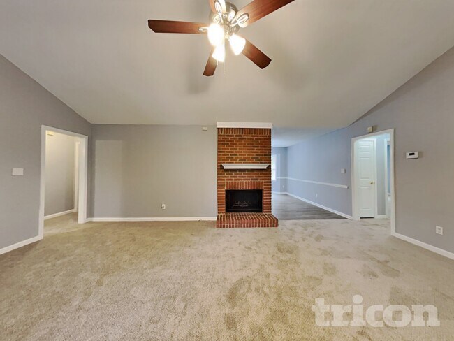 Foto del edificio - 184 Bradford Pl