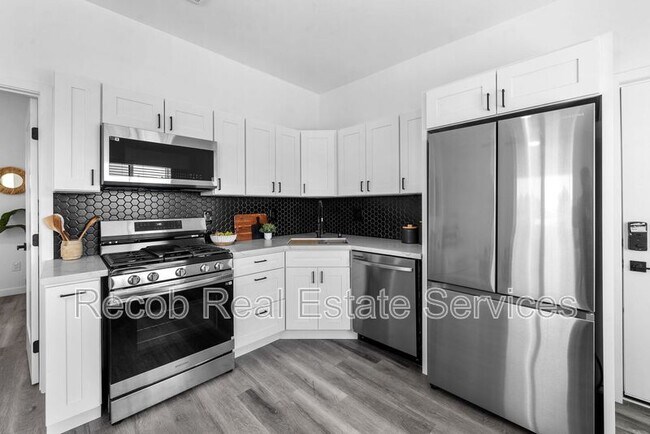 Foto del edificio - 5106-5116 69th St