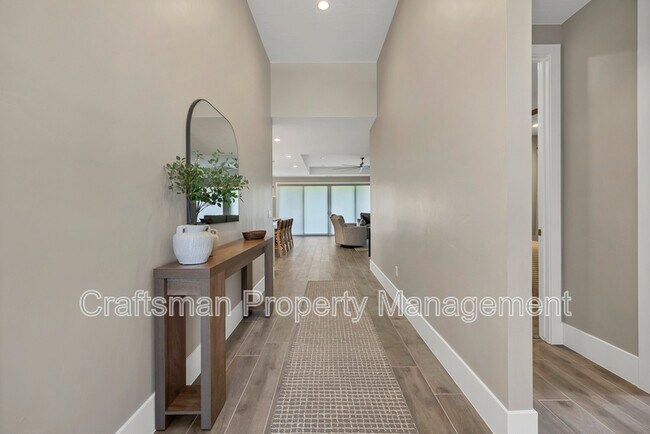 Foto del edificio - 2762 Whirlaway Trl