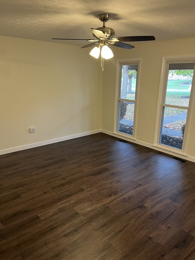 Building Photo - 7673 Brams Hill Dr