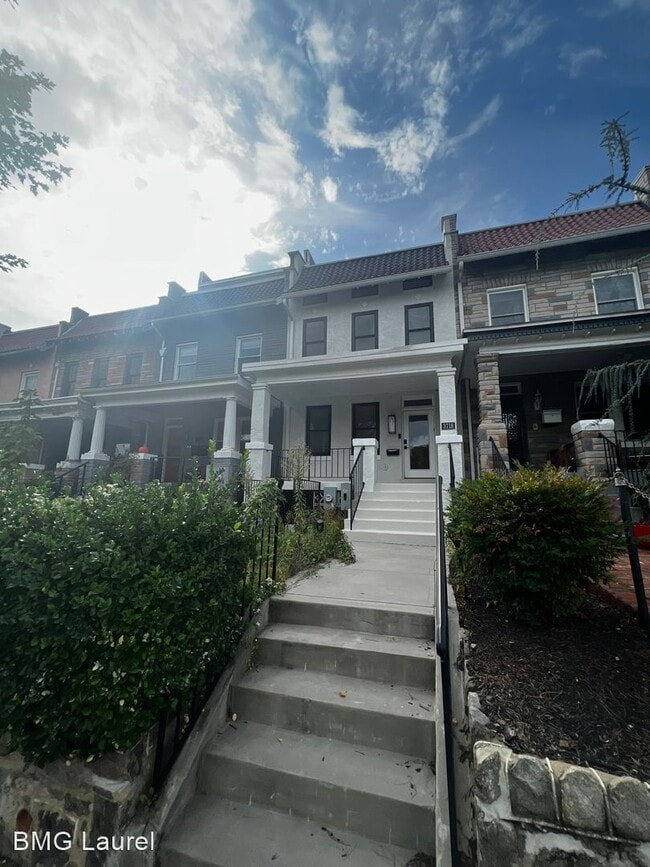 Building Photo - 5 br, 4 bath House - 3718 13th St NW
