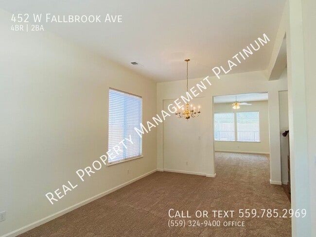 Foto del edificio - 452 W Fallbrook Ave