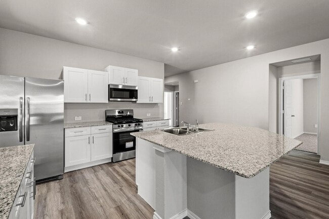 Foto del edificio - 16425 Rosella Ln