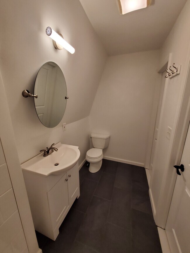 2nd Bathroom - 388 Fairmount Ave