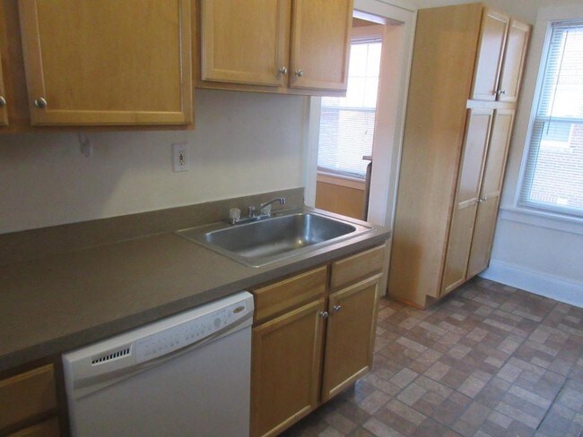 Foto del edificio - 2772 Hampshire Rd