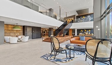 Building Photo - Upton Place