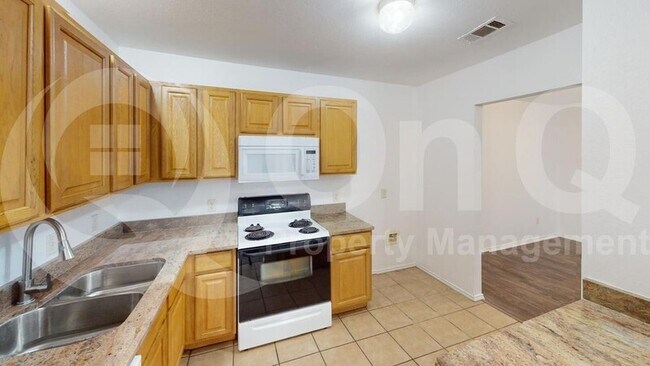 Building Photo - 1109 Weston Dr
