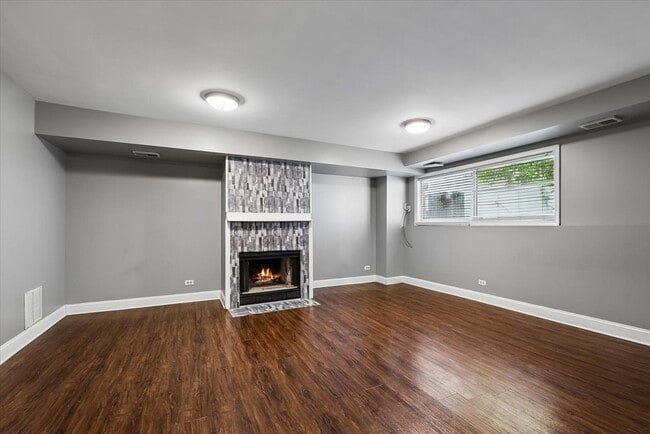 Building Photo - 441 Park Ridge Ln