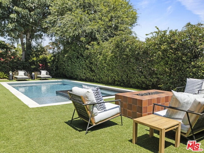 Foto del edificio - 2304 Vestal Ave