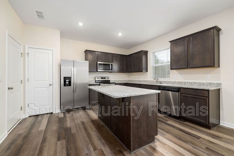 Foto principal - 1504 Arapahoe Ridge Dr