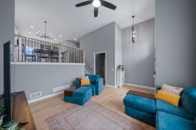 Building Photo - 16083 Ryan Cir
