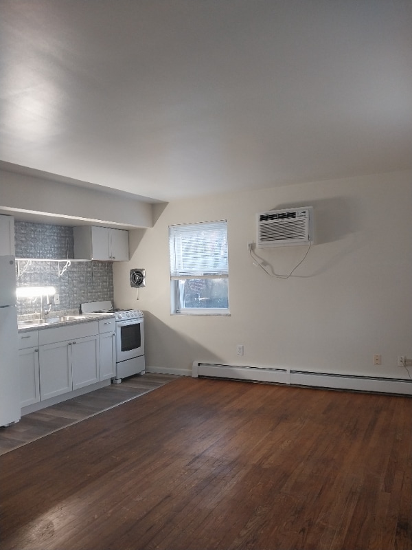 Foto del edificio - 2962 Westridge Ave