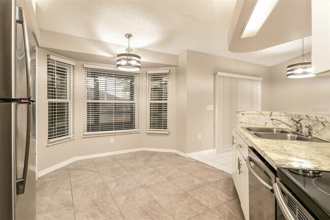 Building Photo - 4439 Gondolier Rd