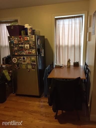 Building Photo - 2 br, 1 bath  - 159 Marion St