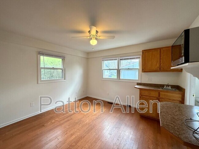 Foto del edificio - 29 Parkman Pl