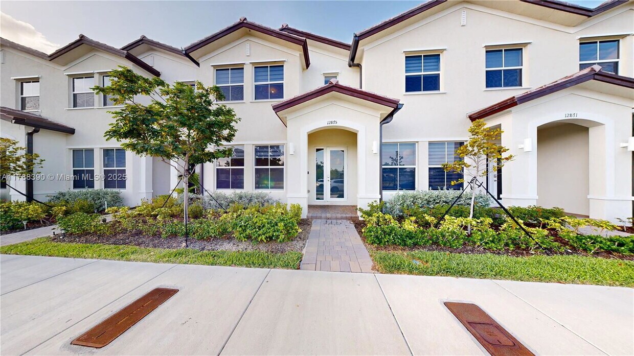 Photo - 12875 Southwest 243rd Terrace, Princeton, FL 33032 - 3 BR 2.5 BA townhouse