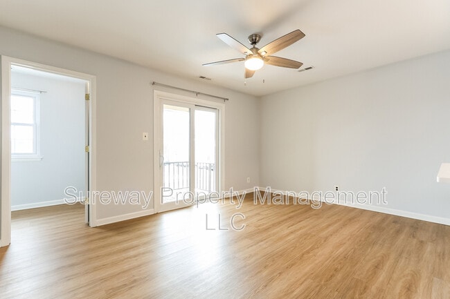 Building Photo - 534B Willow Turn