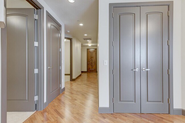Foto del edificio - Rear opportunity in Downtown Boise!