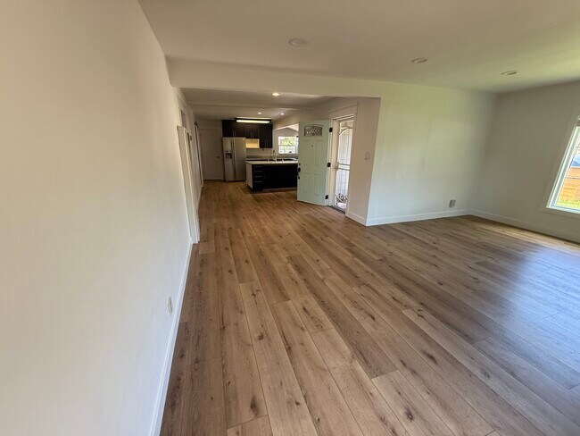 Building Photo - 16859 Alisal Ct