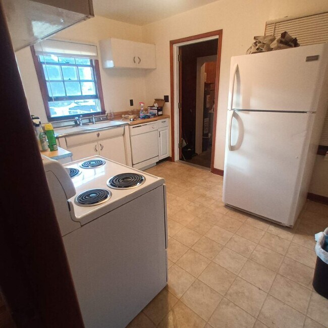 Foto del edificio - 4120 Crosshaven Dr