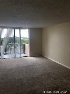 Foto del edificio - 2075 NE 164th St