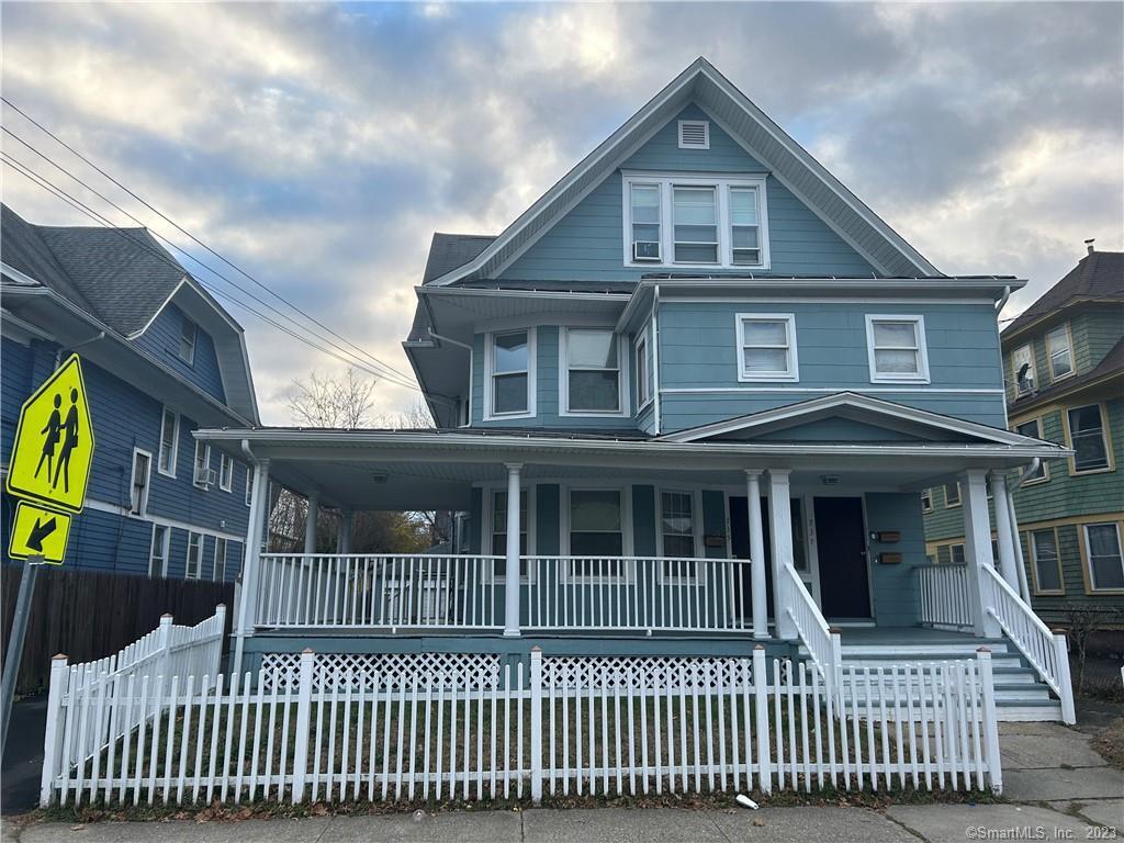 Primary Photo - 735-737-737 Laurel Ave