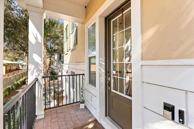 Foto del edificio - 520 Lanark Ct