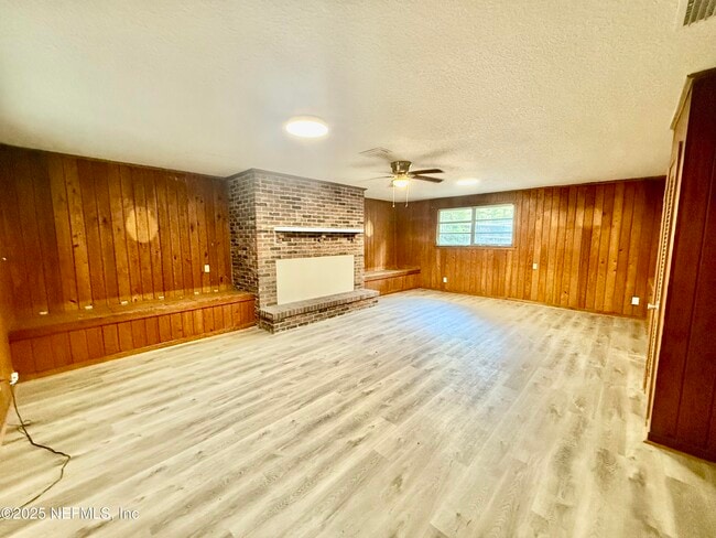 Building Photo - 1311 Pullen Rd
