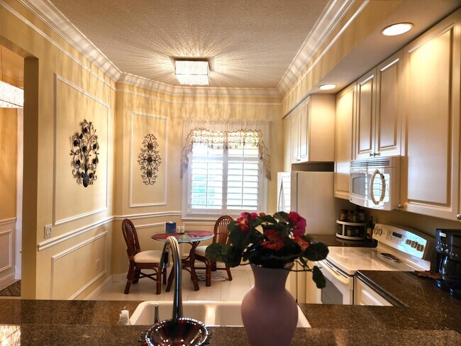 Foto del edificio - 32 Harbour Isle Dr E