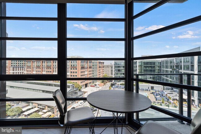 Foto del edificio - 1300 4th St SE
