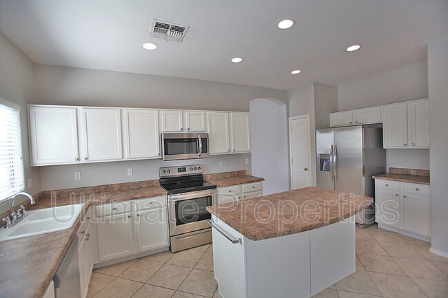 Foto del edificio - 14542 W Redfield Rd