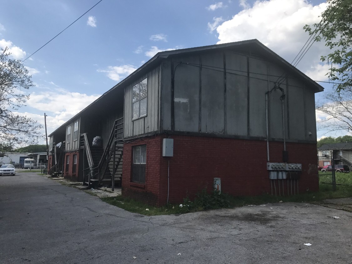 2705-9 Ave E Front View - 2709 Avenue E