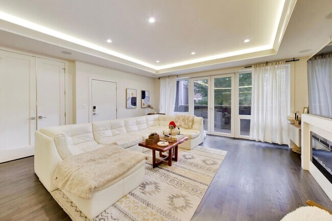 Foto del edificio - 1340 W Walton St