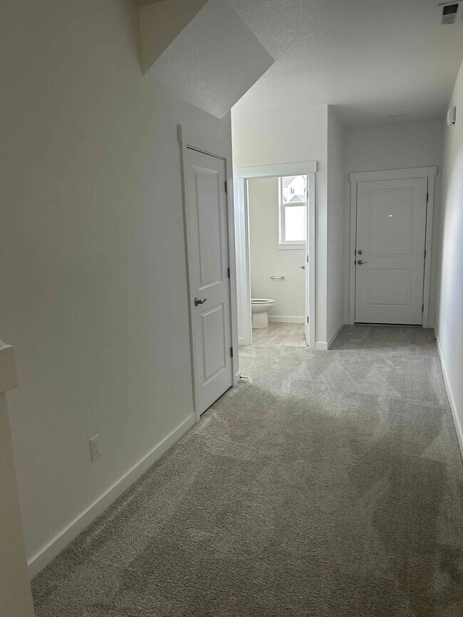 Foto del edificio - 5059 NW Stardown Dr