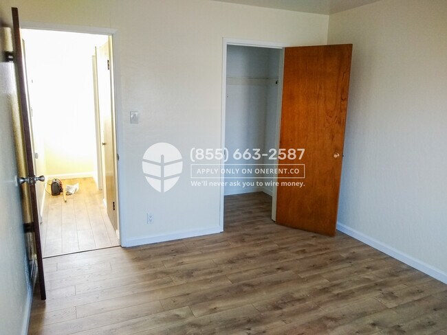 Building Photo - 1625 Orchard Ave